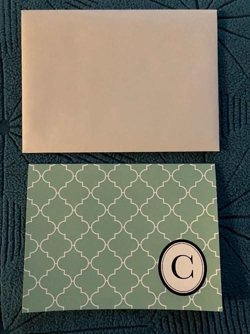 Note Card Cafe C Monogram Greeting Cards (Set of 10 Lattice Mint/Light Green)